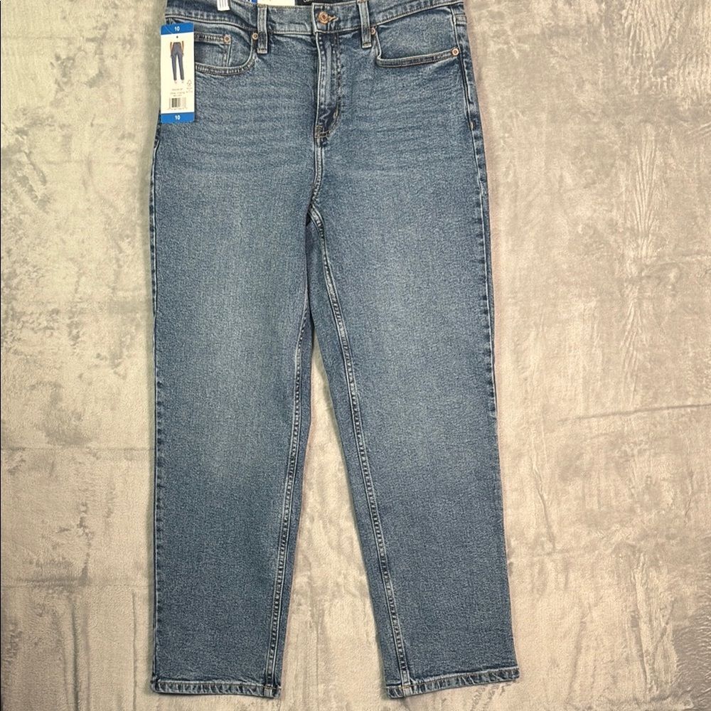 NWT New Calvin Klein Light 90s Wash Melody Denim Jeans Size 10